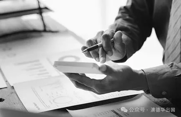 1765871860358487.png 2.webp.png